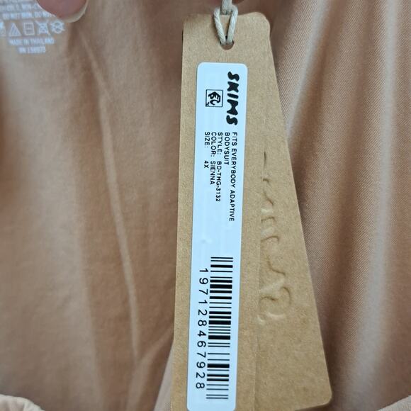 Skims Bodysuit Plus 4X Fits Everybody Adaptive Side Hook Thong Scoop Neck Sienna - Picture 12 of 12